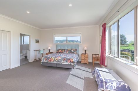 Photo of property in 514 Arapaepae Road South, Ohau, Levin, 5570