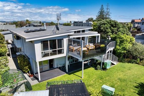 Photo of property in 145 Karewa Parade, Papamoa Beach, Papamoa, 3118