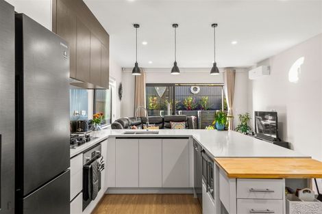 Photo of property in 6 Hiki Street, Hobsonville, Auckland, 0616