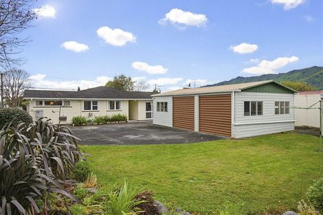 Photo of property in 38 Rimu Street, Waikanae, 5036