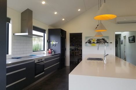 Photo of property in 48 Sherwood Road, Makikihi, Waimate, 7978