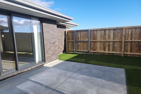 Photo of property in 5a Yates Place, Amberley, 7410