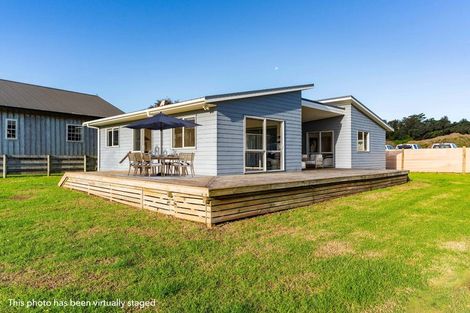 Photo of property in 4b Beachcomber Road, Mangawhai Heads, Mangawhai, 0505