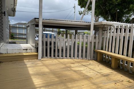 Photo of property in 61a/1 Strid Road, Te Atatu South, Auckland, 0610
