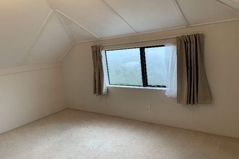 Photo of property in 1/33 Becroft Drive, Forrest Hill, Auckland, 0620