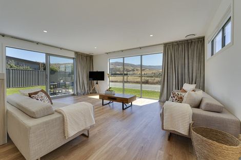 Photo of property in 14 David Place, Cromwell, 9310