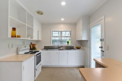 Photo of property in 1 Cardrona Way, Karori, Wellington, 6012