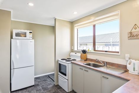 Photo of property in 62b Mazengarb Road, Paraparaumu Beach, Paraparaumu, 5032