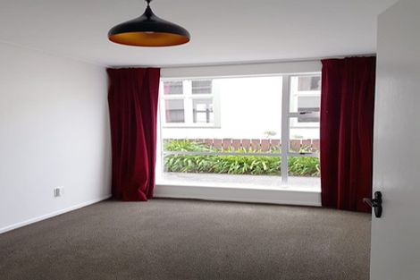 Photo of property in 72u7 Freyberg Street, Lyall Bay, Wellington, 6022