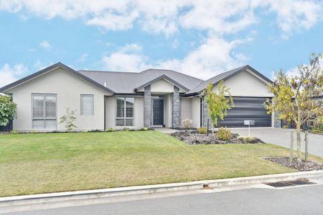 Photo of property in 6 Te Whenu Crescent, Marshland, Christchurch, 8083