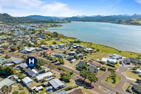 Photo of property in 161 Vista Paku, Pauanui, Hikuai, 3579