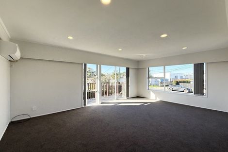 Photo of property in 1/41 Jutland Road, Hauraki, Auckland, 0622