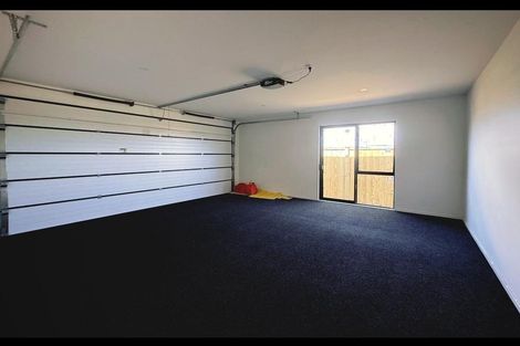 Photo of property in 13 Kaapehu Street, Karaka, 2578