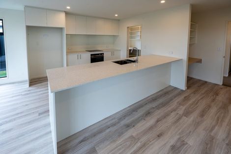 Photo of property in 32 Mcgarry Drive, Kaiapoi, 7630