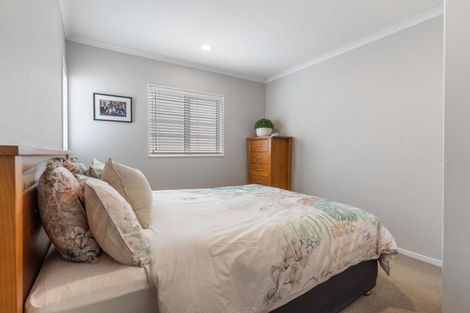 Photo of property in 51 Tribute Loop, Takanini, 2112