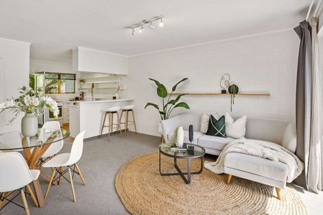 Photo of property in 22a/7 Church Street, Northcote Point, Auckland, 0627
