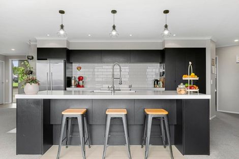 Photo of property in 173 Perth Road, Okato, New Plymouth, 4374