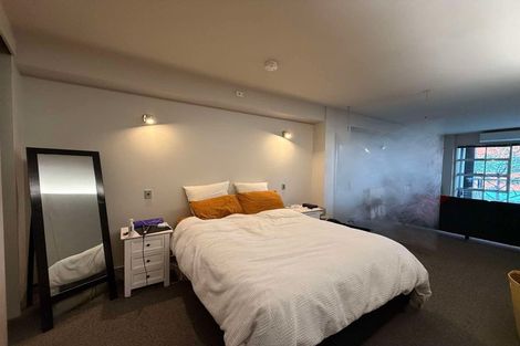 Photo of property in Gerondis Bldg Apartments, 305/60 Willis Street, Wellington Central, Wellington, 6011