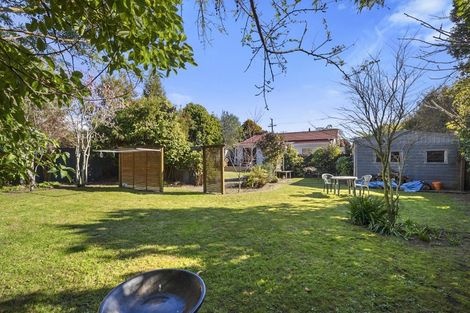 Photo of property in 1 Queens Road, Glen Avon, New Plymouth, 4312