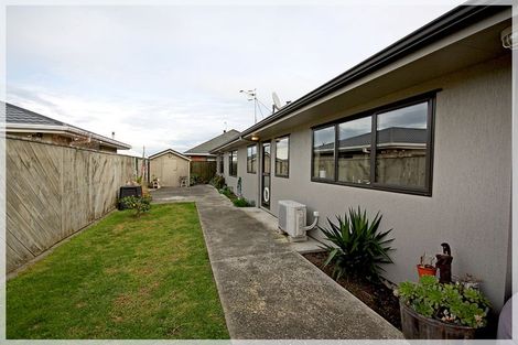 Photo of property in 5 Ferry Street, Foxton Beach, Foxton, 4815