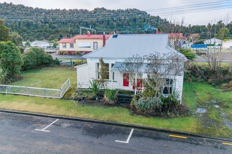 Photo of property in 37 Thames Street, Ohakune, 4625