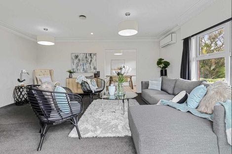 Photo of property in 27 Gills Road, Bucklands Beach, Auckland, 2014