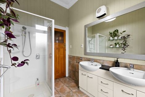 Photo of property in 3 Moeller Street, Taradale, Napier, 4112