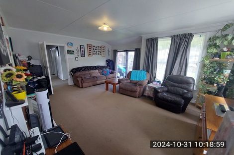 Photo of property in 51 Glenpark Avenue, Frankleigh Park, New Plymouth, 4310