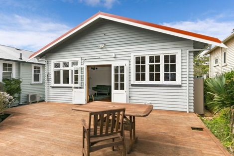 Photo of property in 10 Fraser Avenue, Johnsonville, Wellington, 6037