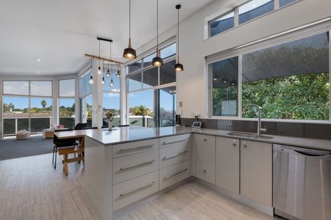 Photo of property in 17b Valley Road, Mount Maunganui, 3116