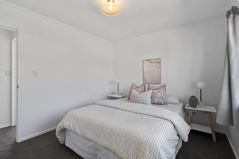 Photo of property in 35 Jupiter Street, Milson, Palmerston North, 4414