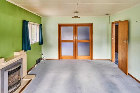 Photo of property in 115 Main Road, Wainuiomata, Lower Hutt, 5014