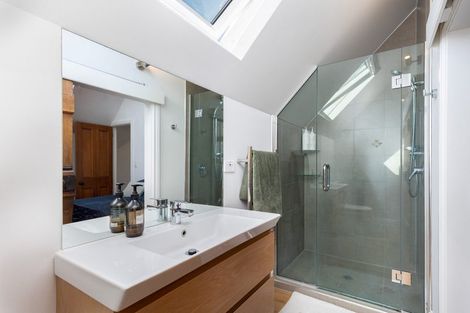 Photo of property in 1 Synagogue Lane, Nelson, 7010