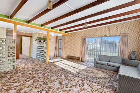 Photo of property in 21 Raupo Street, Castlecliff, Whanganui, 4501