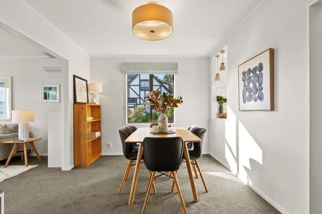 Photo of property in 42 Dominica Crescent, Grenada Village, Wellington, 6037