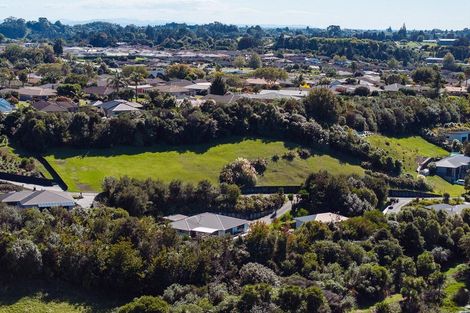 Photo of property in 10 Southill Way, Pyes Pa, Tauranga, 3112