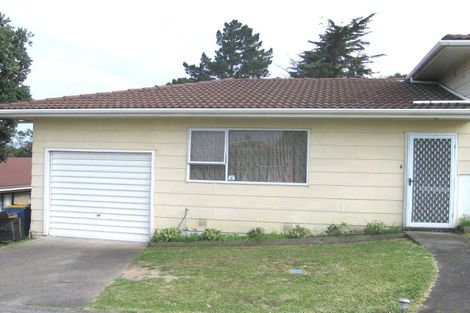 Photo of property in 1/18 Clare Place, Glenfield, Auckland, 0629