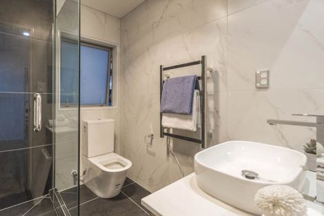 Photo of property in 5 Carrygawley Road, Flat Bush, Auckland, 2019