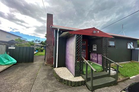 Photo of property in 8 Freyberg Avenue, Papatoetoe, Auckland, 2104