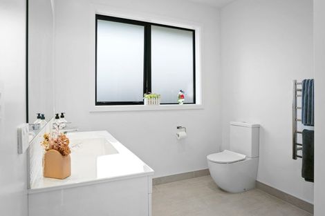 Photo of property in 7 Lewis Way, Cambridge, 3434