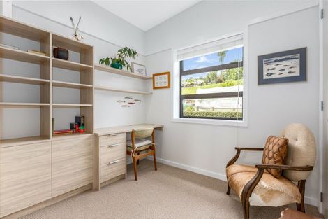 Photo of property in 6 Ferndale Drive, Waikanae, 5036