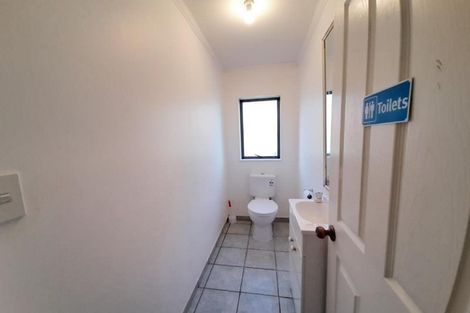 Photo of property in 93 Bushlands Park Drive, Albany, Auckland, 0632