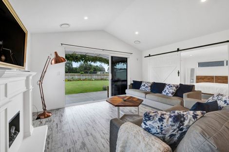 Photo of property in 2 Mercade Close, Stratford, 4332