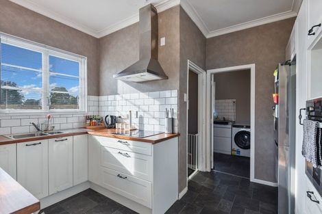 Photo of property in 15 South Road, Mamaku, 3020