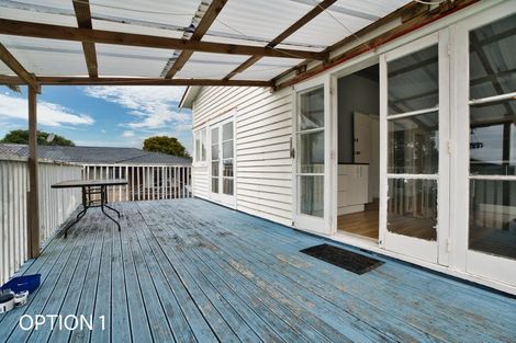 Photo of property in 3199 Great North Road, New Lynn, Auckland, 0600