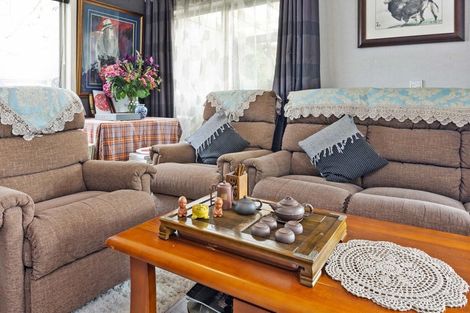 Photo of property in 1/103 Carlisle Road, Torbay, Auckland, 0632