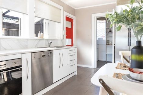 Photo of property in 70 Stephenson Street, Blenheim, 7201