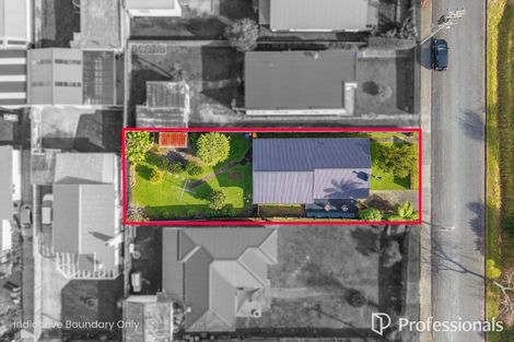 Photo of property in 22 Golf Road, Manor Park, Lower Hutt, 5019
