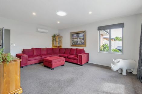 Photo of property in 22 Melville Crescent, Rolleston, 7614