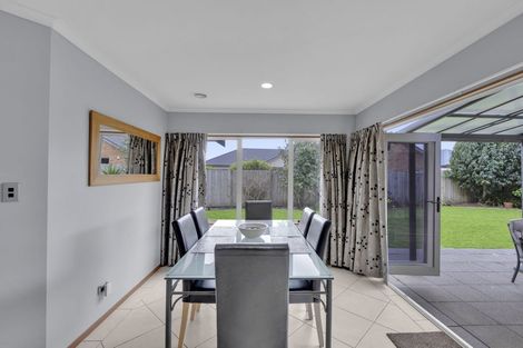 Photo of property in 33 Grace Avenue, Rototuna North, Hamilton, 3210